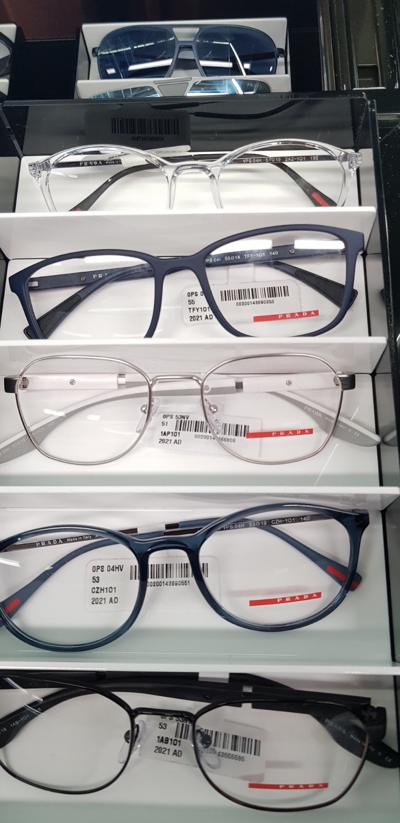 luxottica roadshow